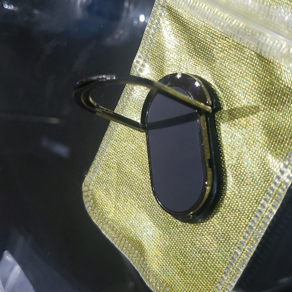 360°Rotation Finger Ring Holder Stand Magnetic Bracket For Mobile Phone - Picture 6 of 7